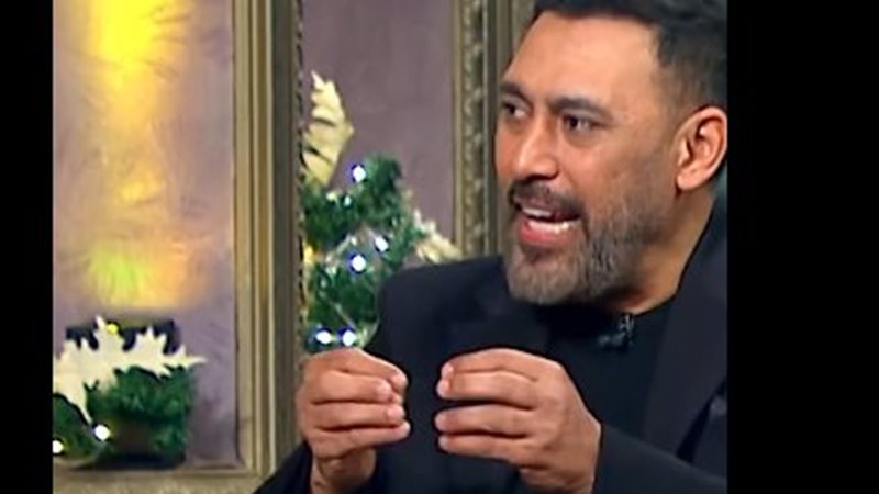  الفنان والملحن عمرو