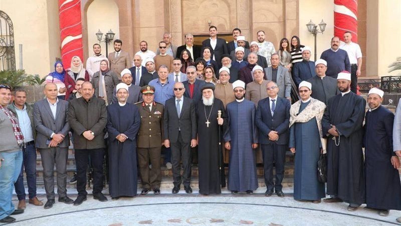 جانب من الزيارة 