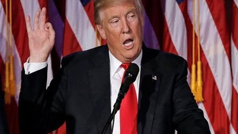 الرئيس الأمريكي دونالد