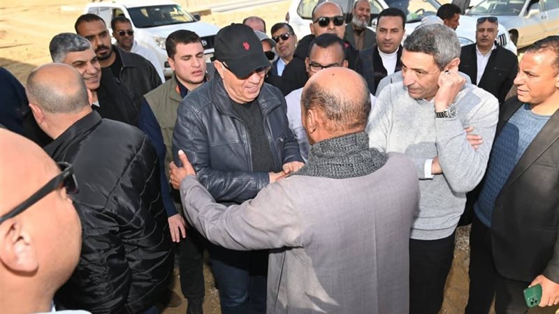 وزير الري في السويس