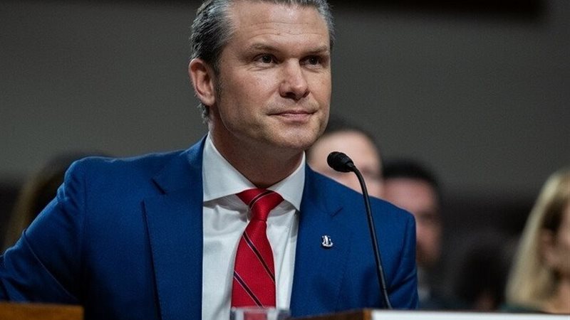  بيت هيغسيث، وزير