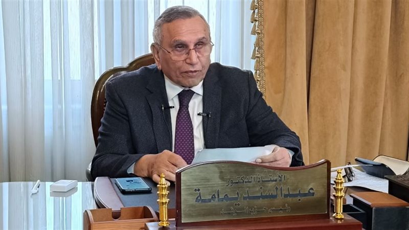 عبد السند يمامة رئيس