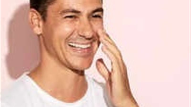 العناية بالبشرة 