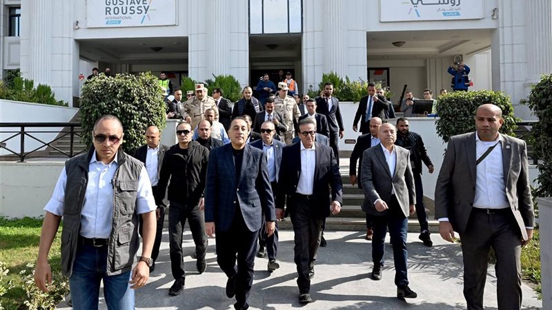 رئيس الوزراء مصطفى