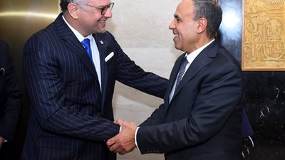 عبد العاطي يستقبل كبير مستشاري الرئيس الأمريكي للشؤون العربية والأفريقية