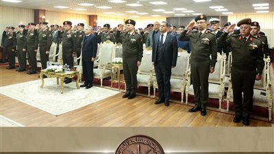 الكلية العسكرية التكنولوجية تحتفل بتخريج أول دورة لطلبة مركز التدريب المهني لقناة السويس