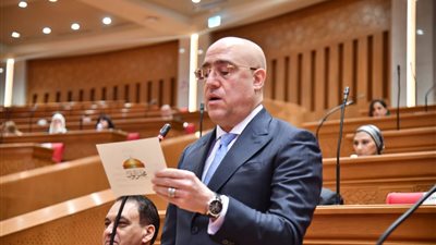 انتخاب الدكتور عاصم الجزار وكيلاً لمجلس النواب خلال الجلسة الافتتاحية