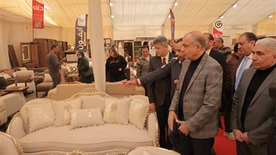 محافظ المنيا يفتتح «أوكازيون دمياط» للأثاث بتخفيضات 30%