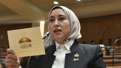 بعد تفاقم الأزمة.. طلب إحاطة بشأن تكليف خريجي كليات طب الأسنان