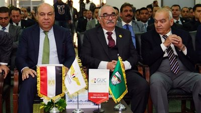 الحفني: مرفق الطيران المدني يُعد أحد القطاعات الحيوية وقاطرة رئيسية من قاطرات التنمية الشاملة