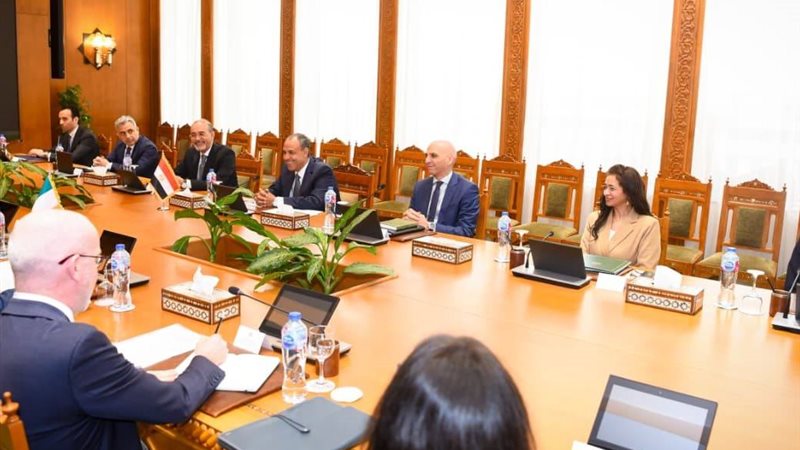 جانب من الاجتماع