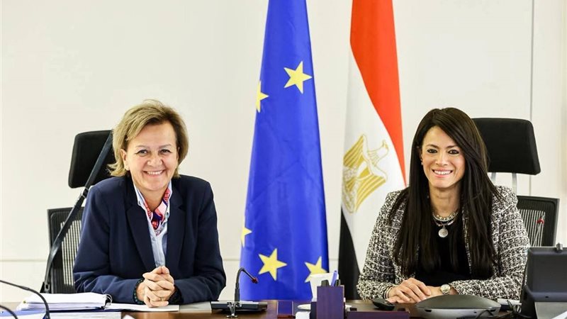 وزيرة التخطيط 