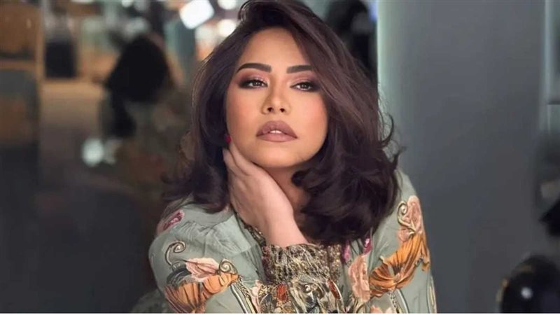  الفنانة شيرين عبد