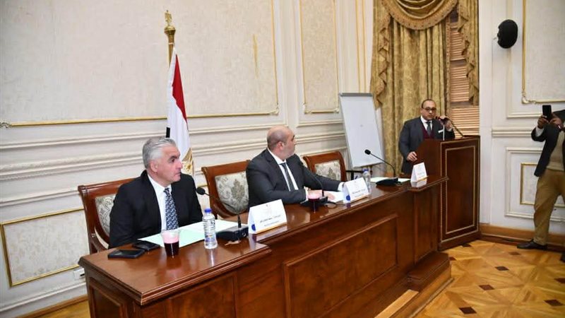 اجتماع لجنة الشباب