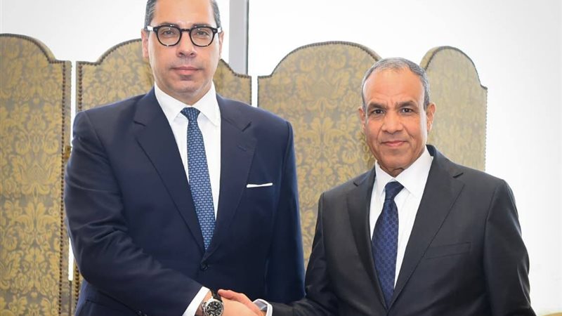 جانب من اللقاء