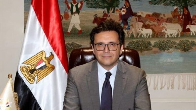 الدكتور أحمد فؤاد