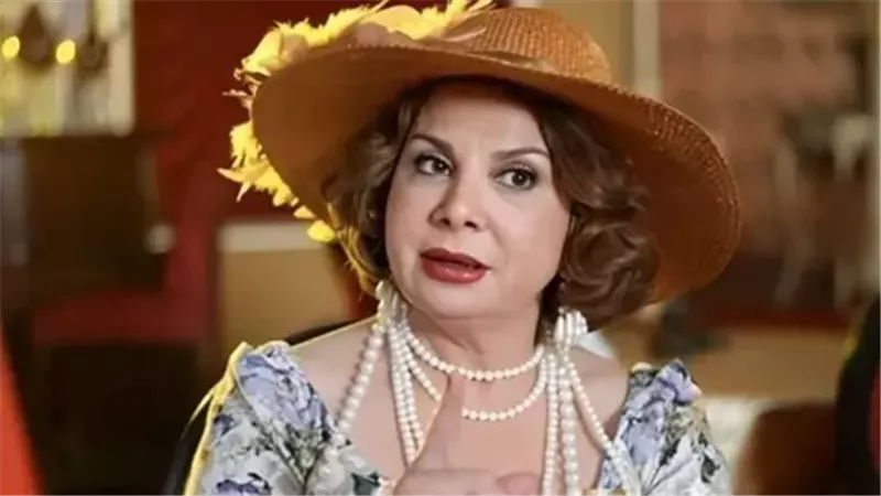 الفنانة فادية عبد