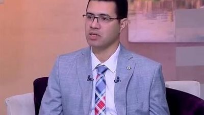 د.محمد عسكر يكتب: هوس الشهرة في زمن السوشيال ميديا