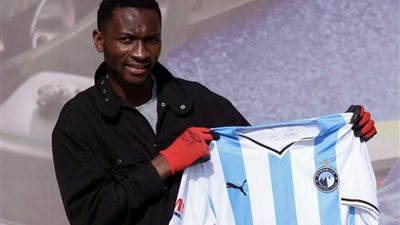 رسميا .. بيراميدز يعلن التعاقد مع باسكال فيري