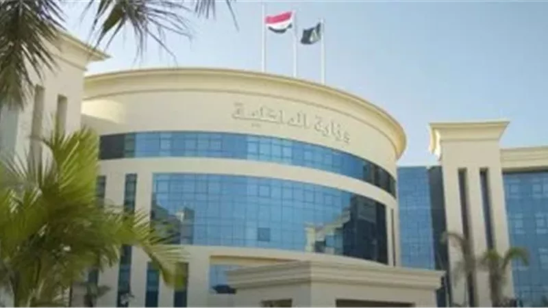 زيارة نزلاء السجون