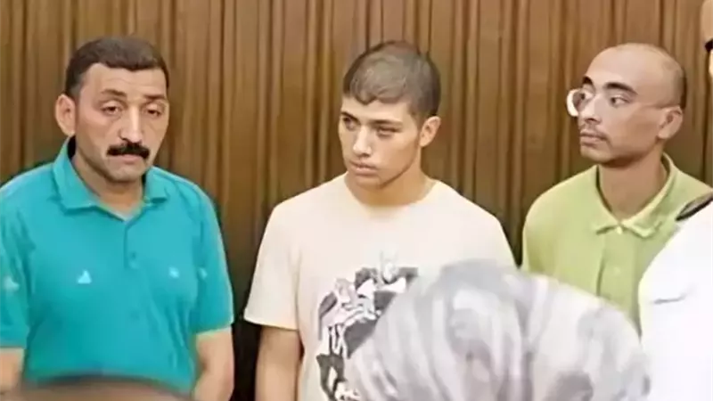 المتهمين والمضبوطات