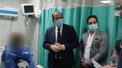 خطة عاجلة من نائب وزير الصحة لضبط عيادات التأمين الصحي بالجيزة