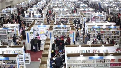 هيئة الكتاب: معرض القاهرة يعمل اليوم الجمعة بشكل طبيعي من الساعة العاشرة صباح