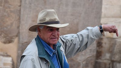 زاهي حواس: مقبرة حتب حرس الأقدم ملكيًا وقناع توت عنخ آمون لم يتكرر