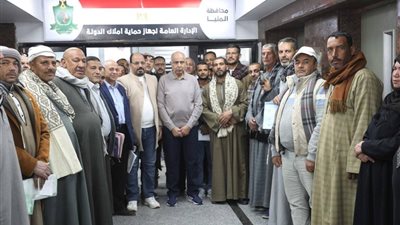 محافظ المنيا يستعرض تقنين الأراضي ويؤكد: حماية أملاك الدولة أولوية