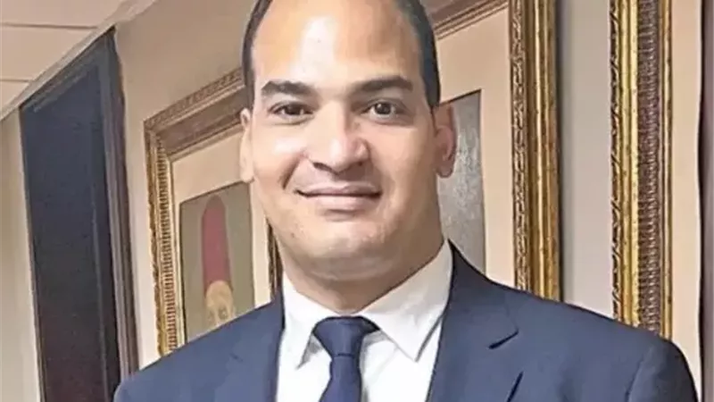 أمير الهلالي مستريح