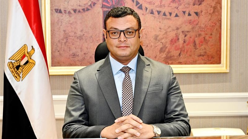 وزير الإسكان