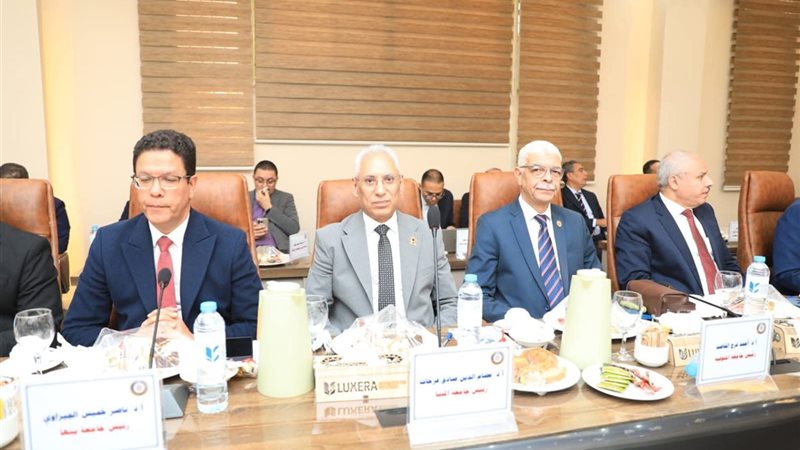 جانب من المناقشة