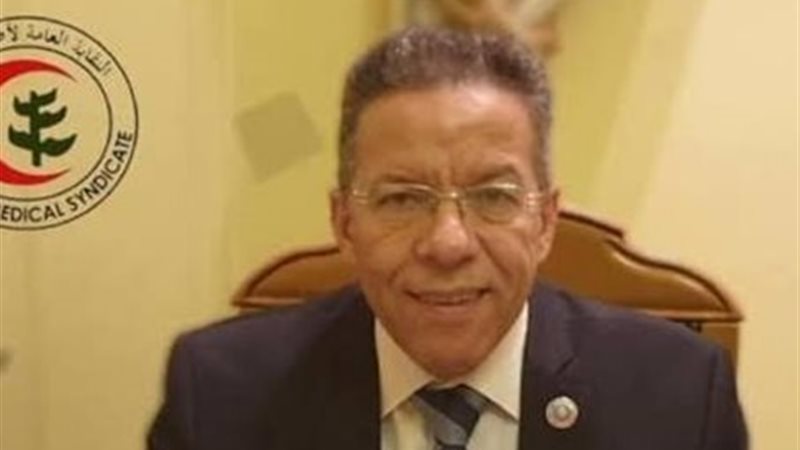 الدكتور أسامة عبد