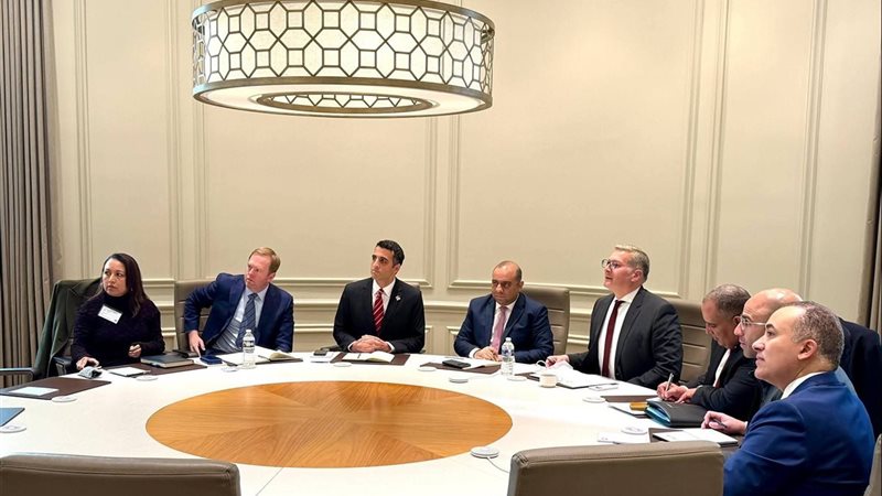 جانب من الاجتماع 