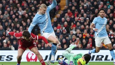 مانشستر سيتي يحقق فوز درامي على ليفربول في البريميرليج
