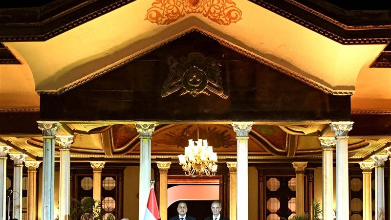  مراسم توقيع أكبر