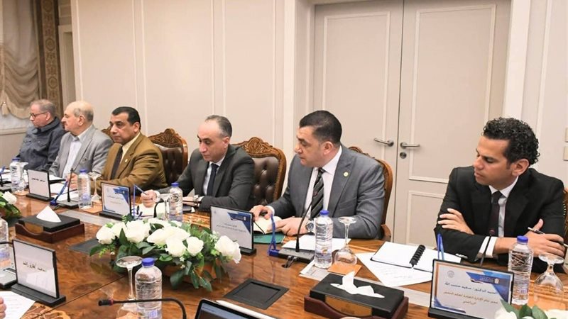 وزير الرياضة 