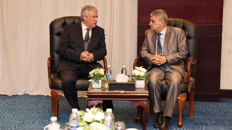 جانب من اللقاء