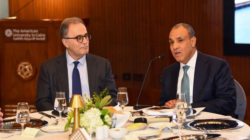 وزير الخارجية 