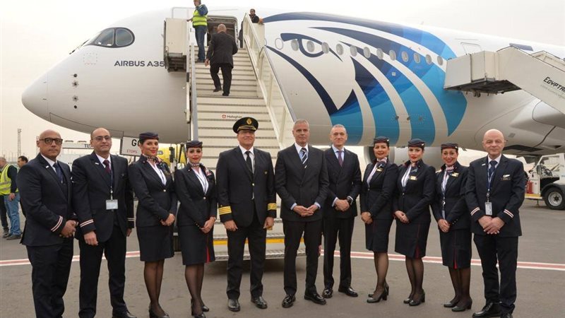 أول طائرة لمصر للطيران