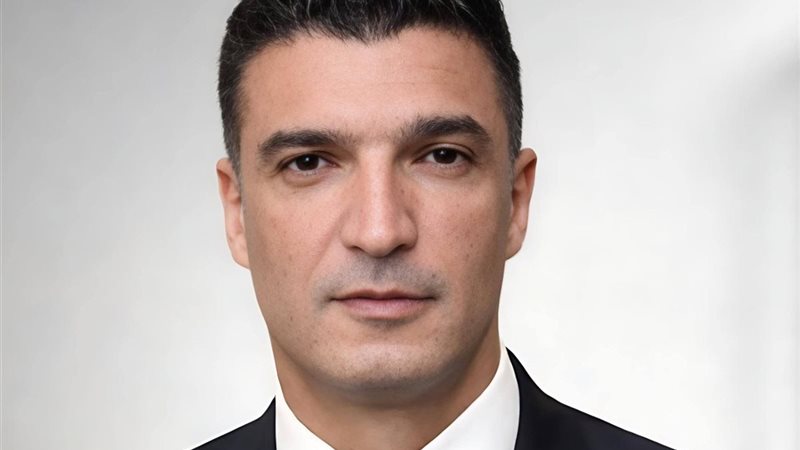 وزير الصناعة 