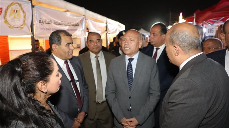 جانب من الافتتاح 