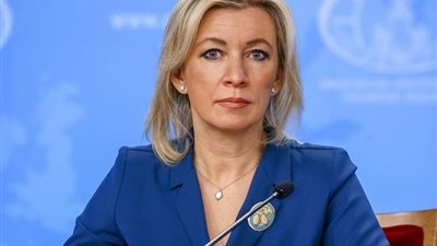 زاخاروفا تنفي مزاعم تسميم نافالني وتصفها بـ«الدعاية الغربية»