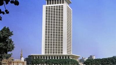 مصر تراقب عن كثب مسألة الحدود البحرية بين العراق والكويت وتدعو لحل سلمي