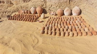 الكشف عن مجموعة من المقابر الصخرية بقبة الهواء بأسوان (تفاصيل)