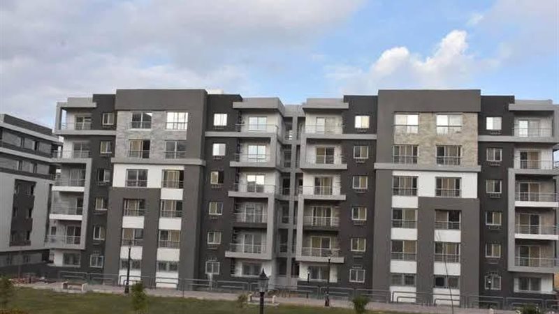 وزير الإسكان 