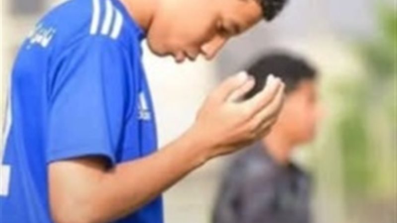 لاعب كرة القدم المتوفي