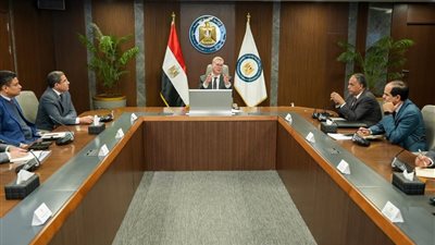 وزير البترول: تسريع تطبيق تقنيات الحفر الأفقي والتكسير الهيدروليكي لزيادة الإنتاج