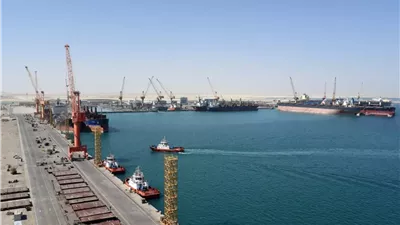 مسيرات تستهدف ميناء الدقم في عُمان.. وإصابة خزان وقود دون خسائر بشرية