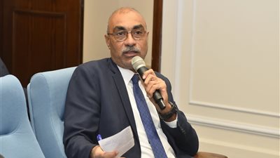 برلماني: غياب التوعية أخطر من غياب الحظر في قانون حماية الأطفال أونلاين